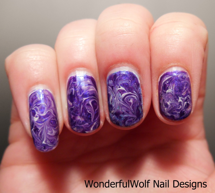 Swirled marble nail art